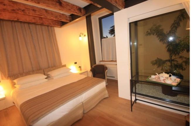 Lisander B&B Suite And Terrace Seregno Room photo